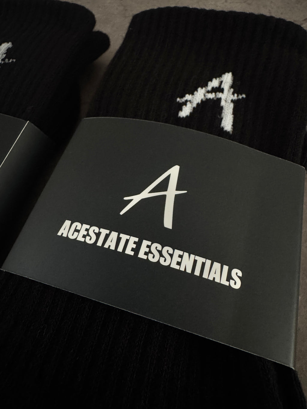 Essential Socks 2-Pack (Black & White)