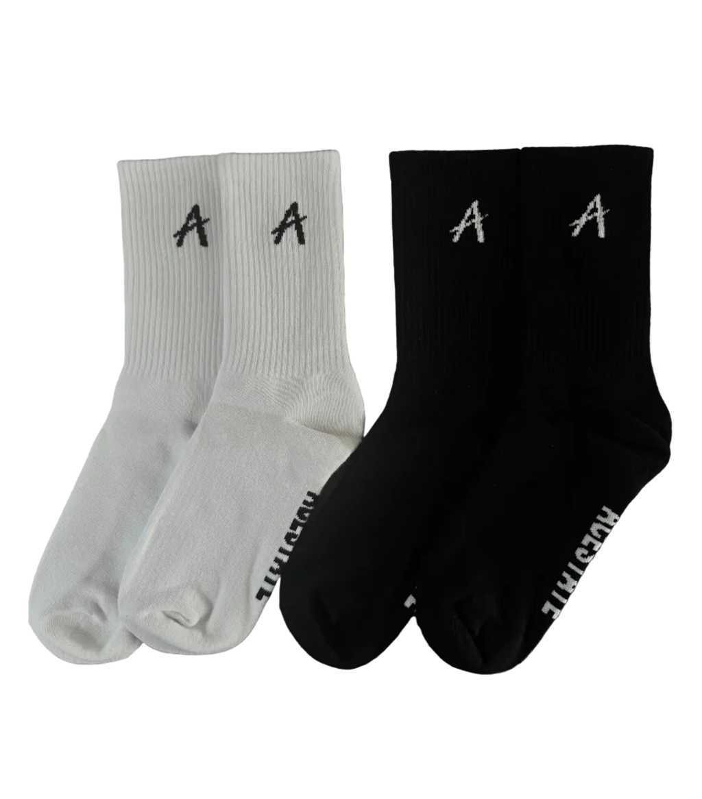 Essential Socks 2-Pack (Black & White)
