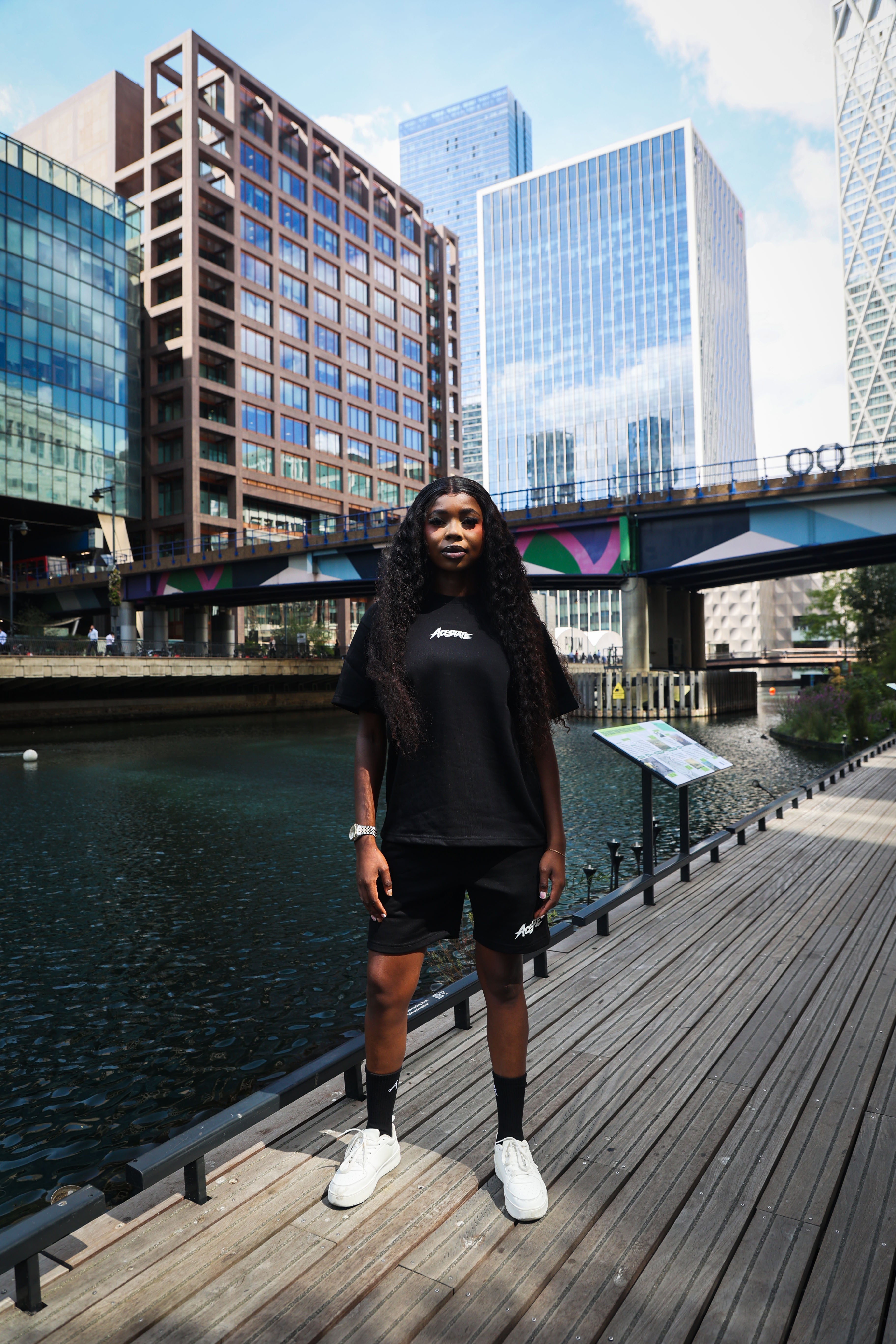 Essential Shorts (Black)