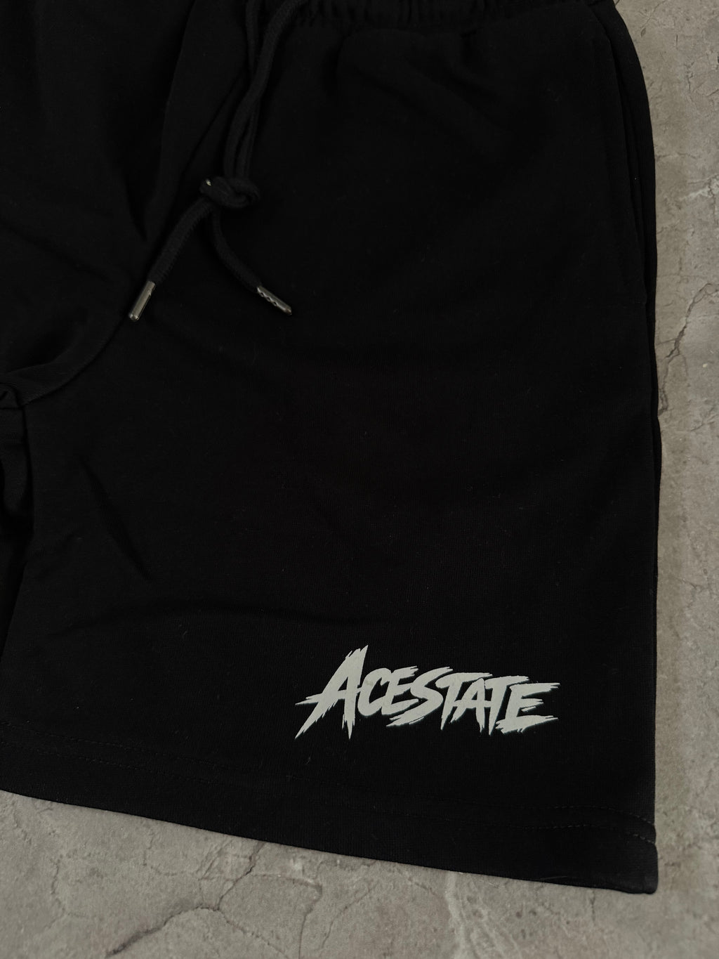 Essential Shorts (Black)