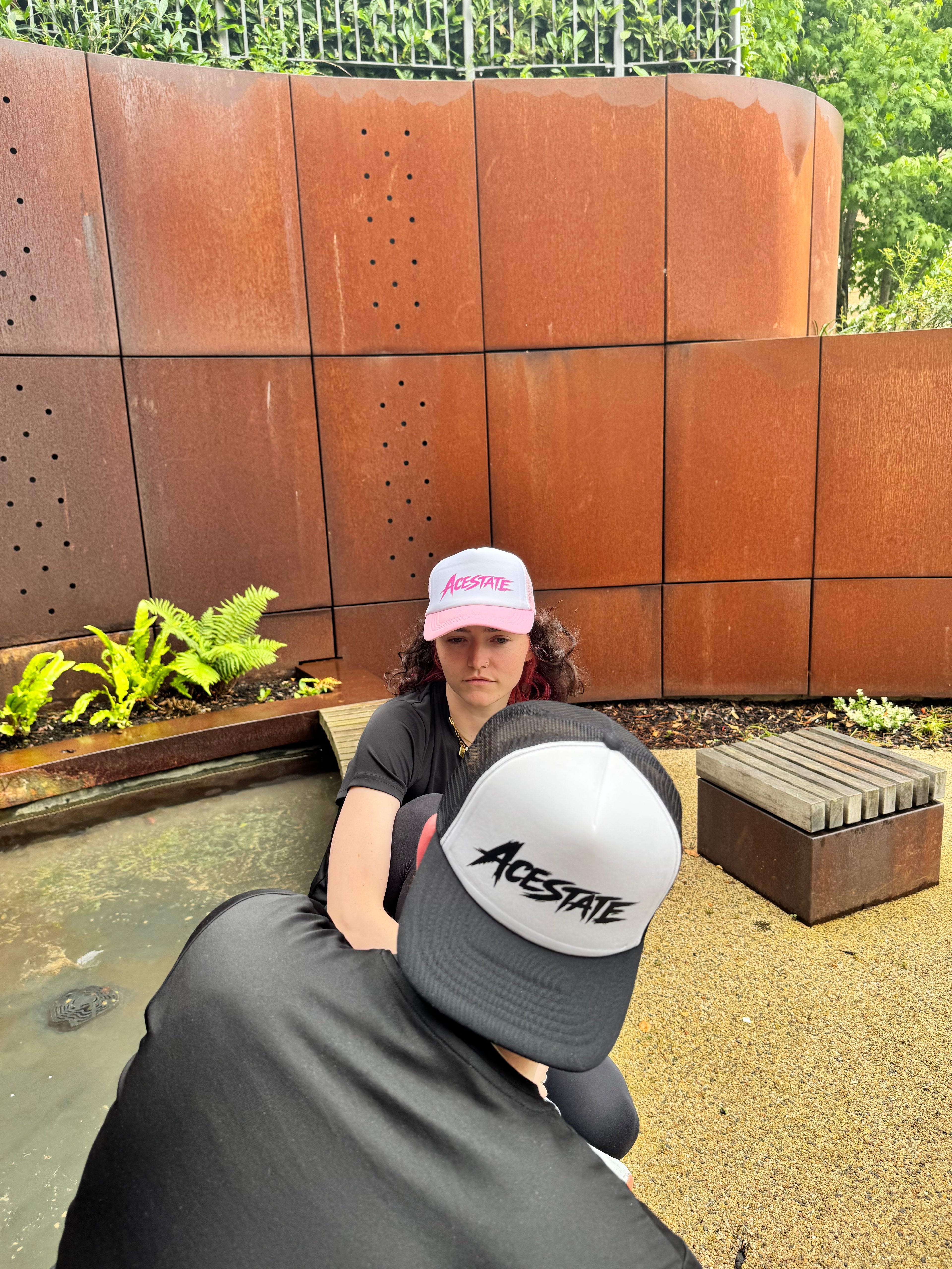 Basicz Trucker Hat [Black/White]